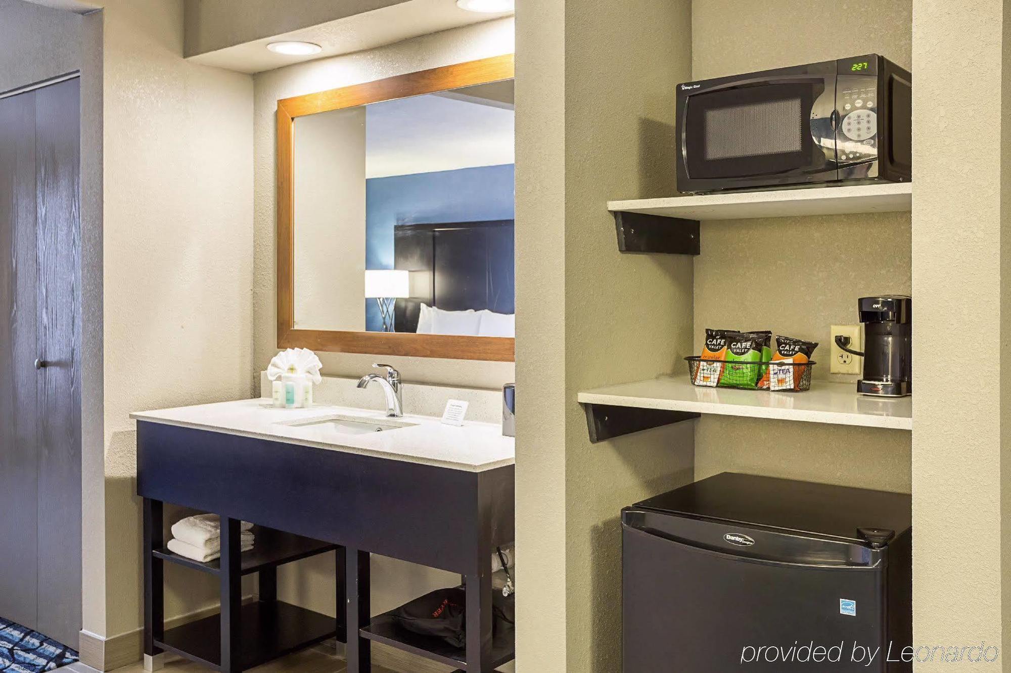 Comfort Suites University Baton Rouge Exteriér fotografie