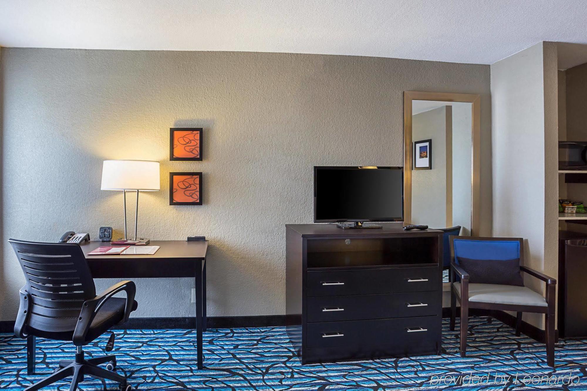 Comfort Suites University Baton Rouge Exteriér fotografie